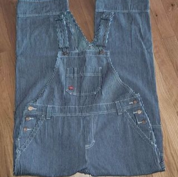 WOMENS Dickies STRIPED OVERALLS Size Medium MEASUREMENTS IN LAST PICTURE🥰 - Picture 1 of 8